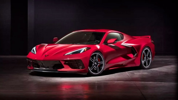 Chevrolet Corvette C8 может стать полноприводным гибридом