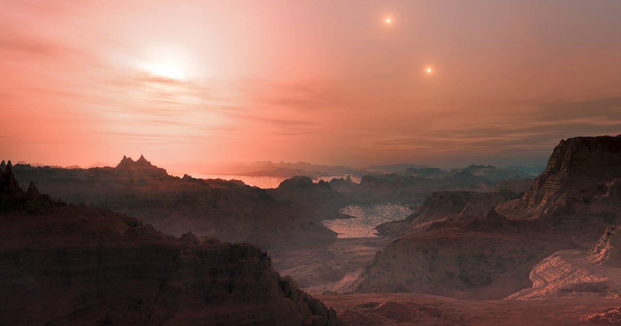 Найдена каменистая планета с тремя красными солнцами