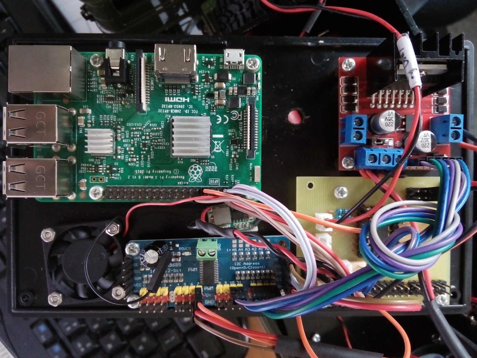 Игрушка ГАЗ-66 на пульте управления. Часть 1 - 7 image