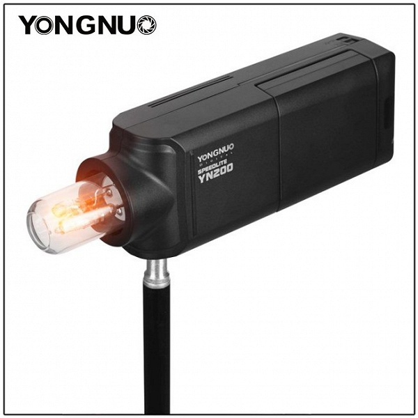 Портативную вспышку Yongnuo Speedlite YN200 уже можно купить