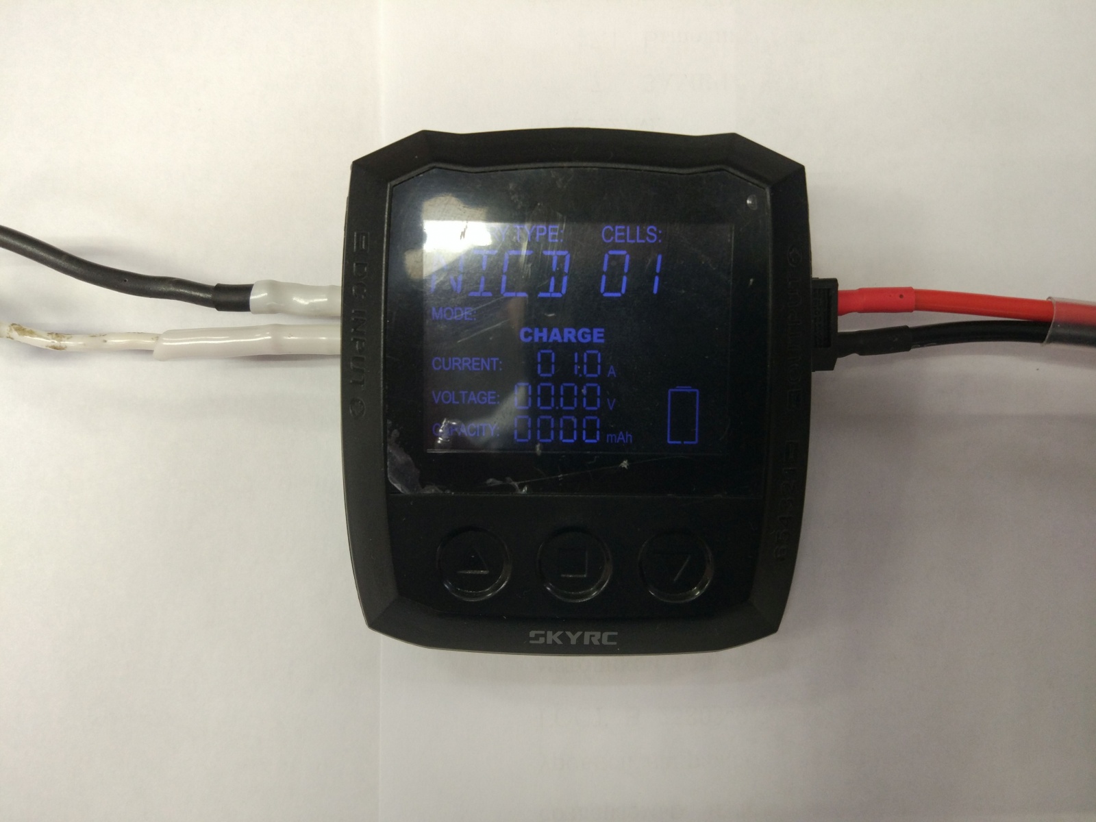 Обзор и тестирование зарядного устройства SkyRC B6 Nano - 2