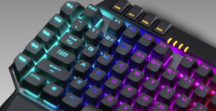 Cougar 700K EVO: механическая клавиатура премиум-класса с RGB-подсветкой