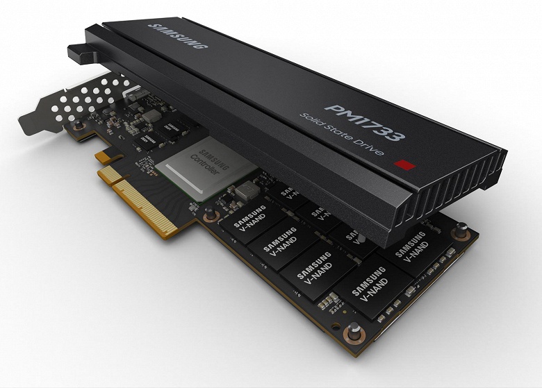 SSD Samsung PM1733: скорость чтения 8,0 ГБ/с, производительность 1 500 000 IOPS, объем — до 30,72 ТБ 