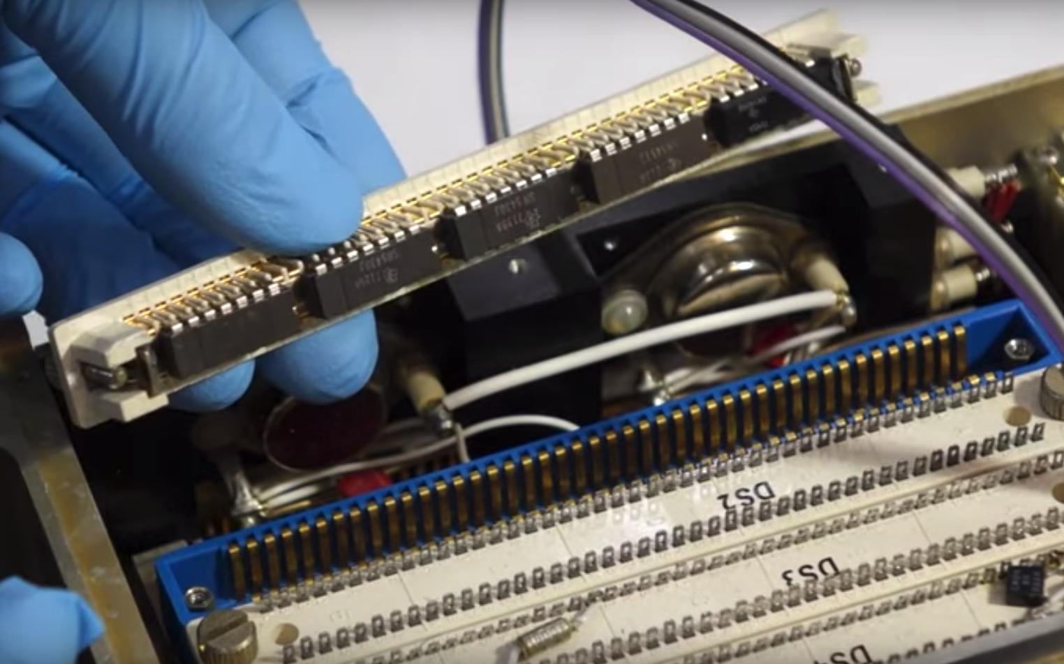 Бортовой управляющий компьютер «Аполлона»: дипстик и инженерный анализ памяти на многократно прошитых сердечниках - 8 Бортовой управляющий компьютер «Аполлона»: дипстик и инженерный анализ памяти на многократно прошитых сердечниках - 8