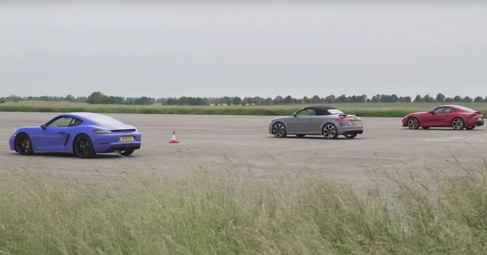 Toyota Supra, Porsche Cayman GTS, Audi TT RS, Alpine A110: дрэг-гонка Toyota Supra, Porsche Cayman GTS, Audi TT RS, Alpine A110: дрэг-гонка