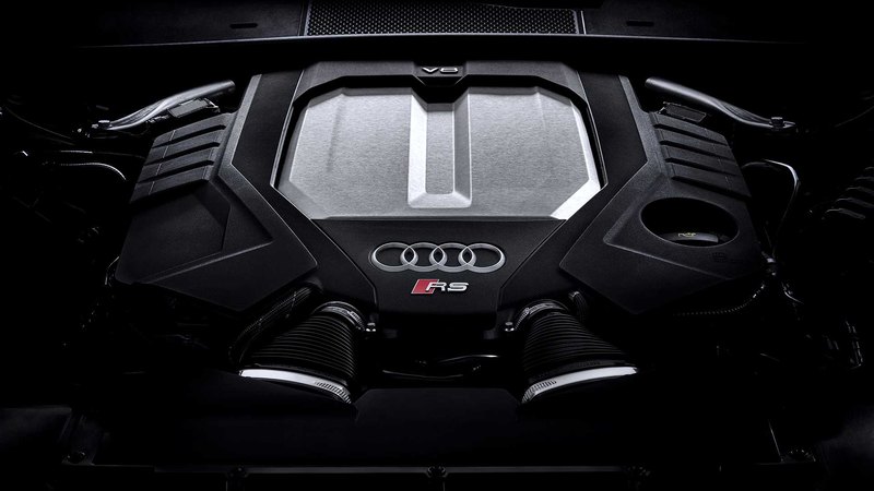 Audi показала универсал RS 6 нового поколения