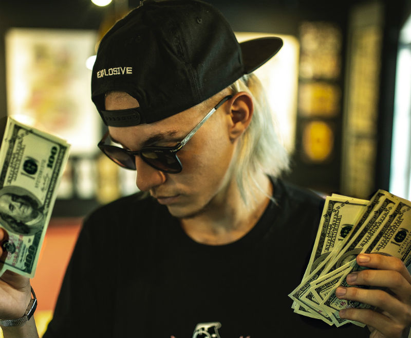 Зачем совершать операции с валютой на бирже: 3 практических сценария - 1 Зачем совершать операции с валютой на бирже: 3 практических сценария - 1