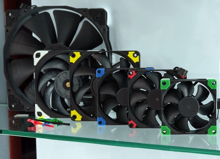 Noctua преодолела фобию монохромности: готовятся чёрные и белые вентиляторы Noctua преодолела фобию монохромности: готовятся чёрные и белые вентиляторы