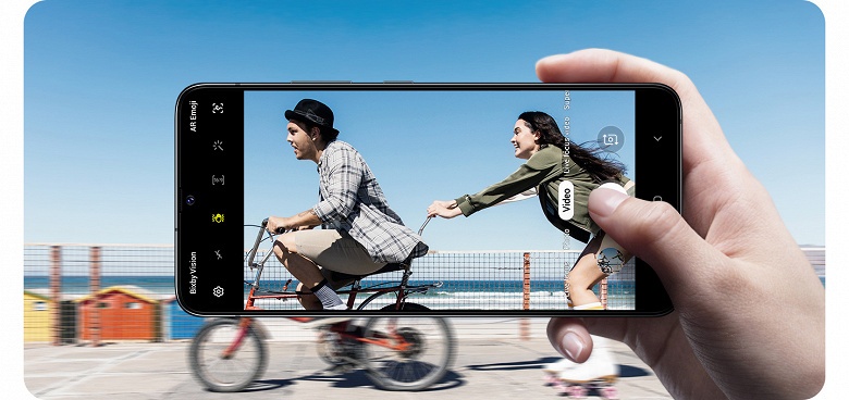 Бюджетный флагман Samsung Galaxy A90 5G представлен официально: первый смартфон серии Galaxy A со Snapdragon 855, модемом 5G и поддержкой DeX