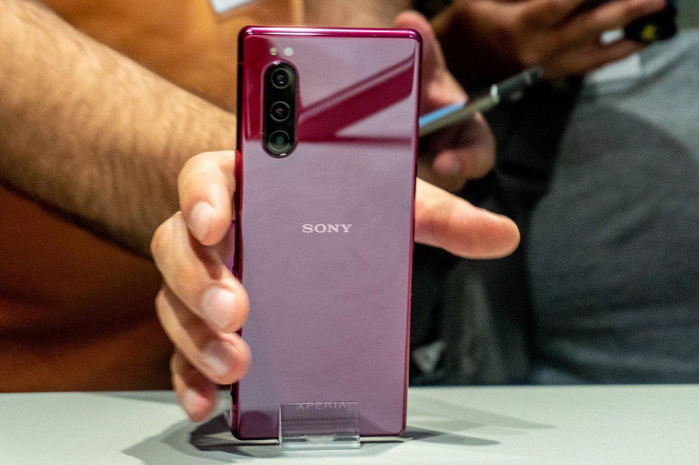 Sony Xperia 5 &mdash; настоящий компактный флагман
