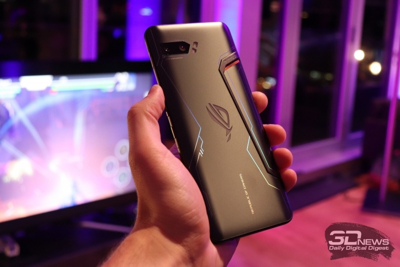 Новая статья: IFA 2019: Первые впечатления от ASUS ROG Phone II, самого мощного смартфона современности