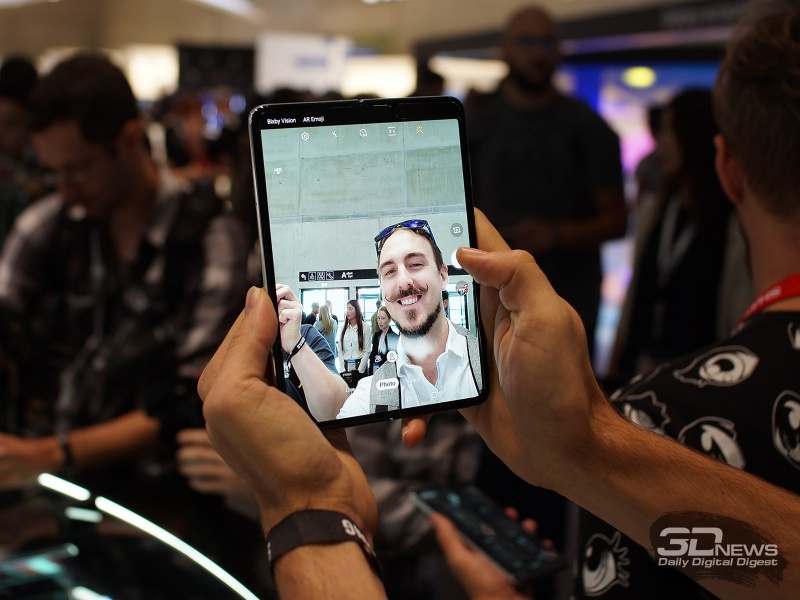 Новая статья: IFA 2019: Оцениваем исправленную версию Samsung Galaxy Fold и знакомимся с новым Galaxy A90 5G