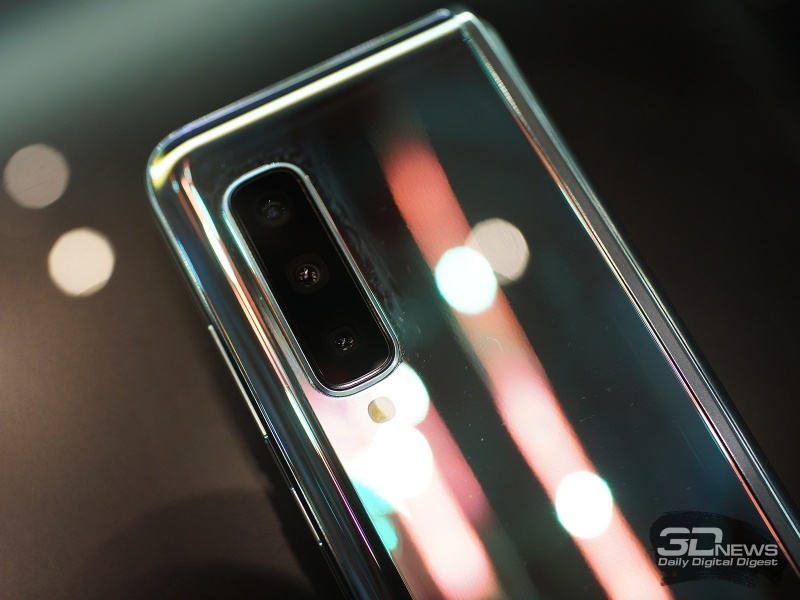 Новая статья: IFA 2019: Оцениваем исправленную версию Samsung Galaxy Fold и знакомимся с новым Galaxy A90 5G