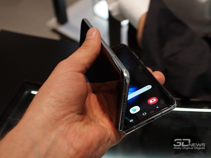 Новая статья: IFA 2019: Оцениваем исправленную версию Samsung Galaxy Fold и знакомимся с новым Galaxy A90 5G