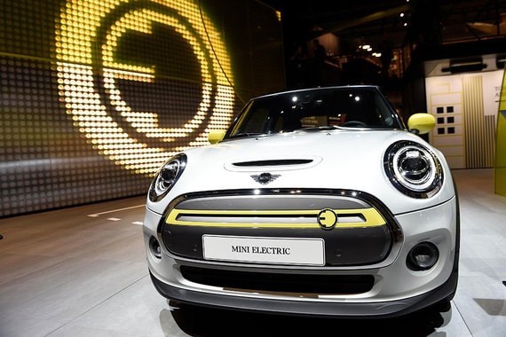 Мировые автомобильные бренды представили свои электрокары на автосалоне во Франкфурте - 11 image