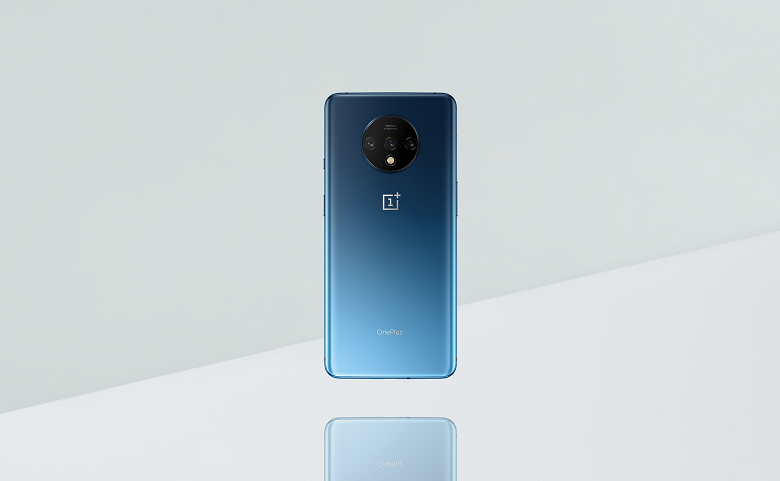 Глава OnePlus показал новый флагман OnePlus 7T задолго до анонса