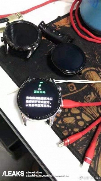 Живые фото умных часов Huawei Watch GT 2