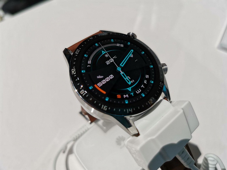 Фотогалерея дня: эксклюзивные фото Huawei Mate 30, Mate 30 Pro и Huawei Watch GT 2 