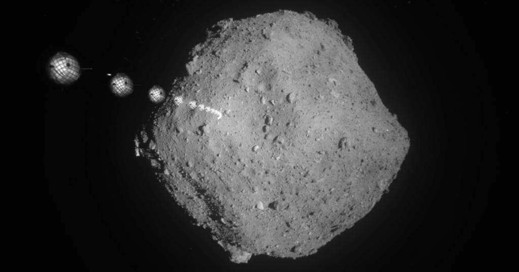 «Хаябуса-2» готовится сбросить новый аппарат на астероид Рюгу