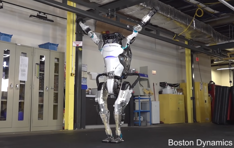 Робот Atlas от Boston Dynamics научился выполнять впечатляющие трюки Робот Atlas от Boston Dynamics научился выполнять впечатляющие трюки