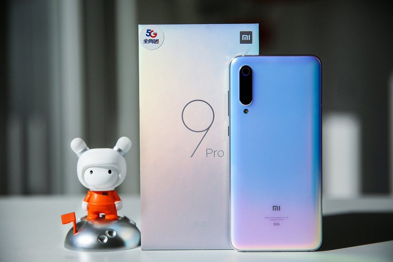 Скорость и цена решают. Xiaomi Mi 9 Pro 5G раскупили за 2 минуты