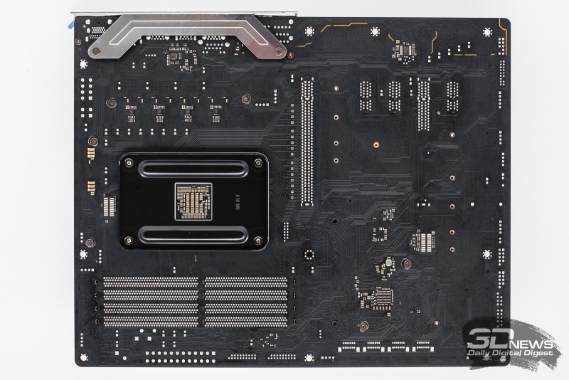 Новая статья: Обзор материнской платы ASRock X570 Steel Legend: начальный уровень X570