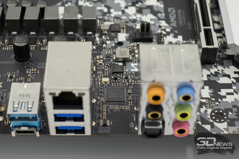 Новая статья: Обзор материнской платы ASRock X570 Steel Legend: начальный уровень X570