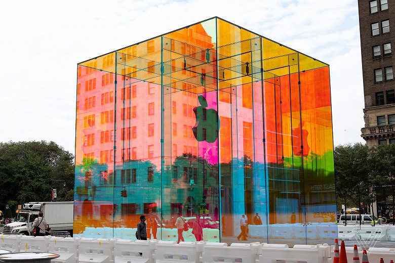 Apple откроет фирменный магазин в одном из самых населённых городов мира