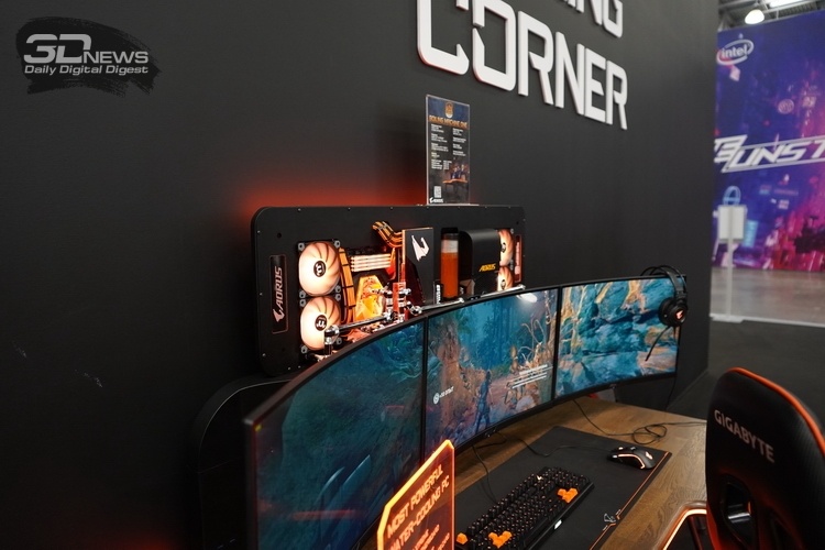 «ИгроМир 2019»: Counter-Strike: GO, мощные ПК и изогнутый монитор на стенде AORUS