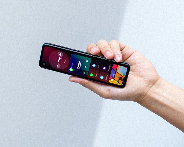 Essential Phone 2 от создателя Android получил экран 32:9 