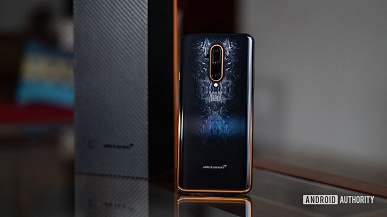 Живьём OnePlus 7T Pro McLaren Edition выглядит лучше, чем на картинках