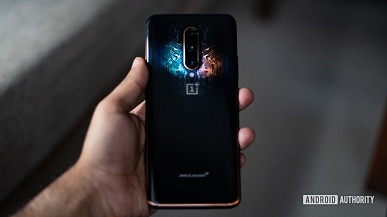 Живьём OnePlus 7T Pro McLaren Edition выглядит лучше, чем на картинках