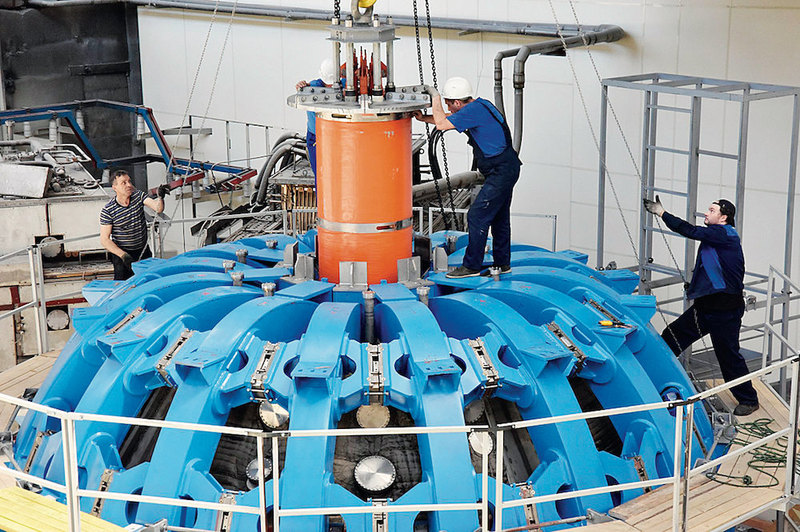 Третий путь атомной энергетики: токамака Т-15