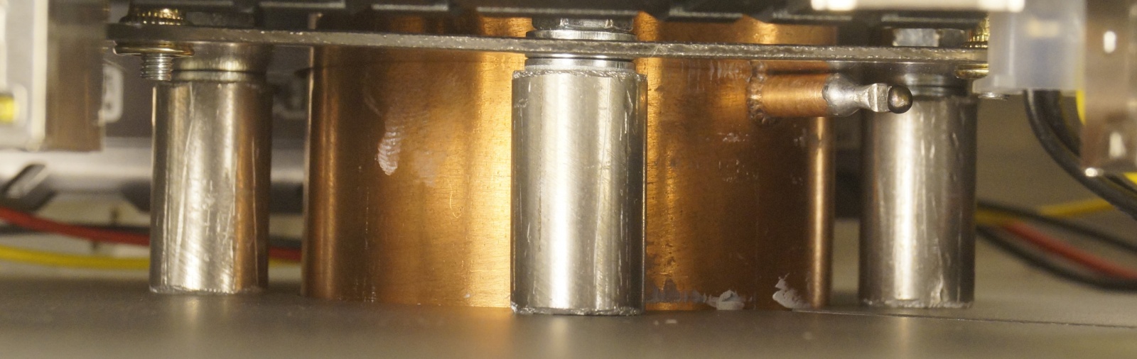 Настольный. Металлический. Бесшумный. Твой? - 10 Настольный. Металлический. Бесшумный. Твой? - 10