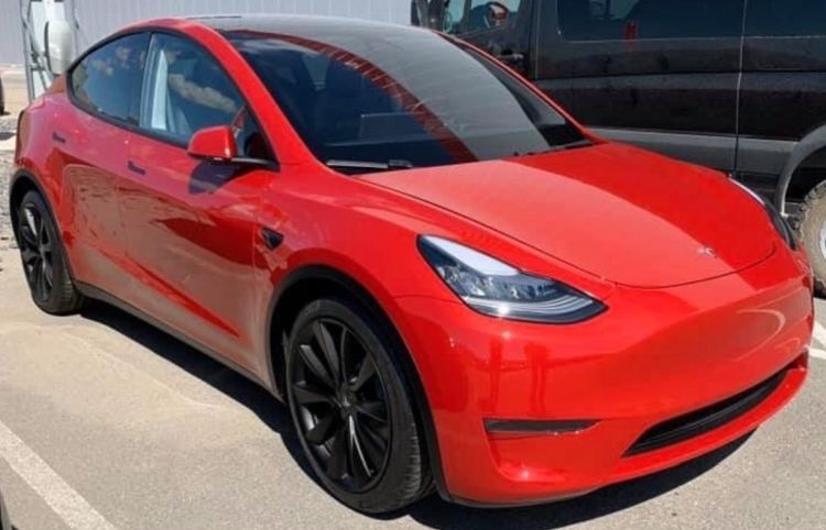 Tesla готова делиться с другими производителями электромобилей компонентами и технологиями Tesla готова делиться с другими производителями электромобилей компонентами и технологиями