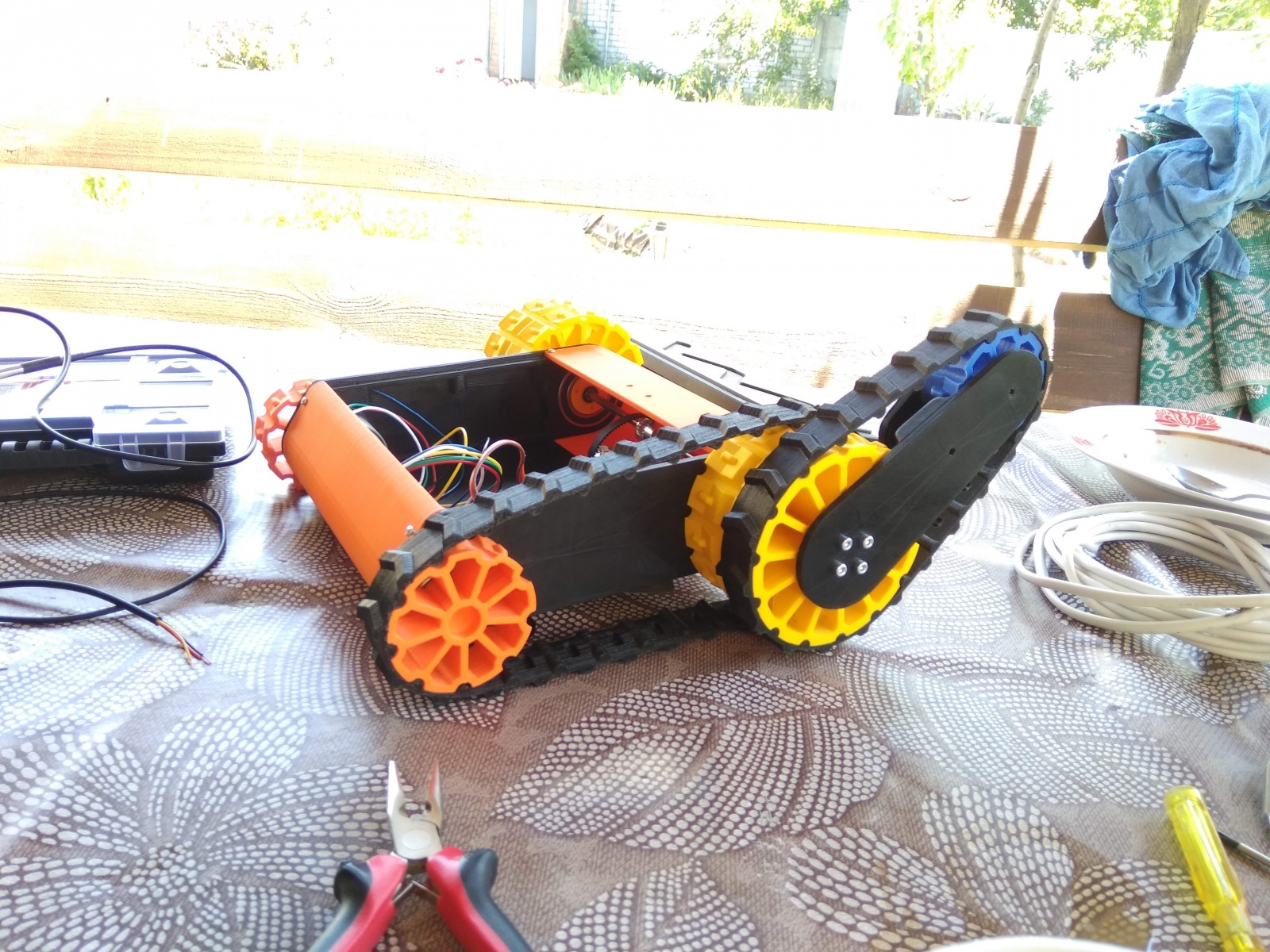 История постройки гусеничного робота - 3 image