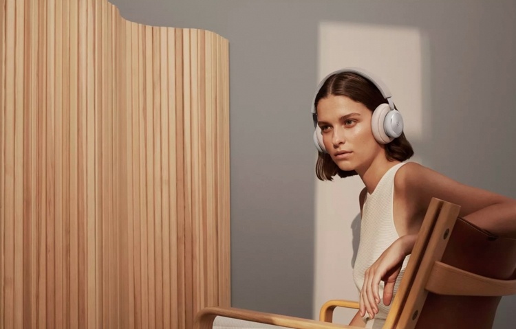 Наушники Bang & Olufsen Beoplay H4 получили поддержку голосовых ассистентов