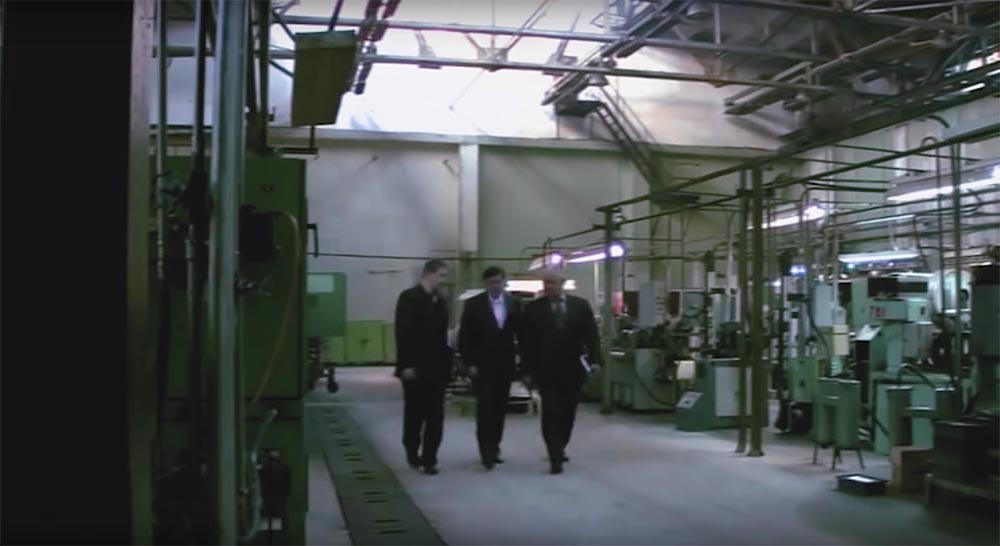 Парфенон. Миллиардеры из хрущоб: как братья Бухманы стали миллиардерами, а онлайн Вологда — глобальной - 37 Парфенон. Миллиардеры из хрущоб: как братья Бухманы стали миллиардерами, а онлайн Вологда — глобальной - 37