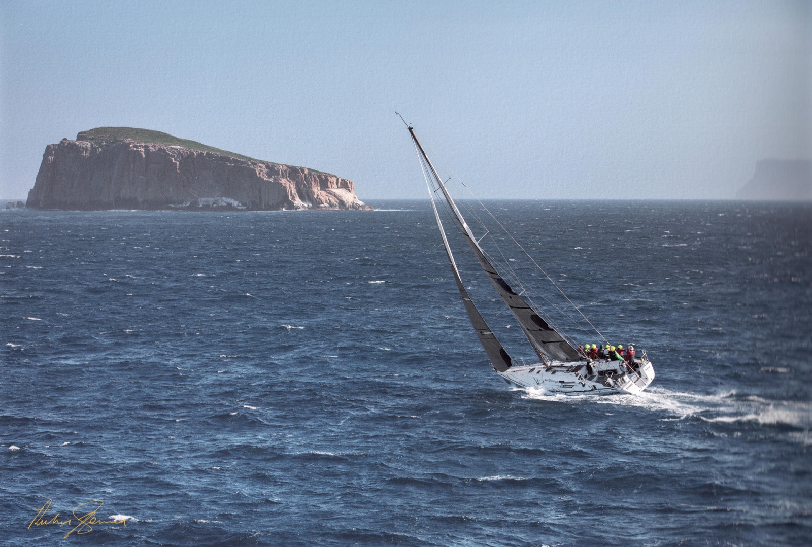 Волны, ветер и сила воли: как защищённый планшет Dell помогает россиянам побеждать на международных регатах - 2 Волны, ветер и сила воли: как защищённый планшет Dell помогает россиянам побеждать на международных регатах - 2