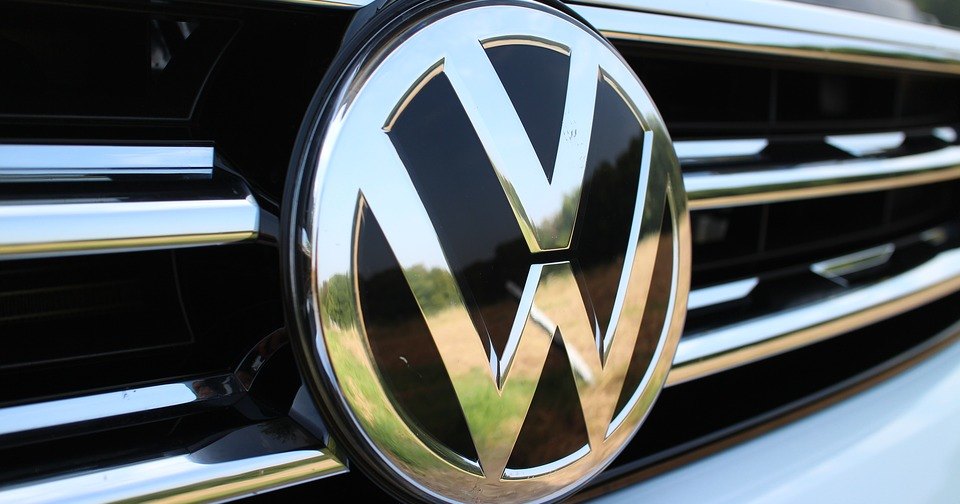 Volkswagen создал компанию для разработки беспилотников Volkswagen создал компанию для разработки беспилотников