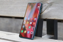 Удививший всех народный камерофон Xiaomi Mi CC9 Pro позирует сразу после анонса и демонстрирует возможности