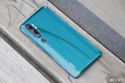 Удививший всех народный камерофон Xiaomi Mi CC9 Pro позирует сразу после анонса и демонстрирует возможности