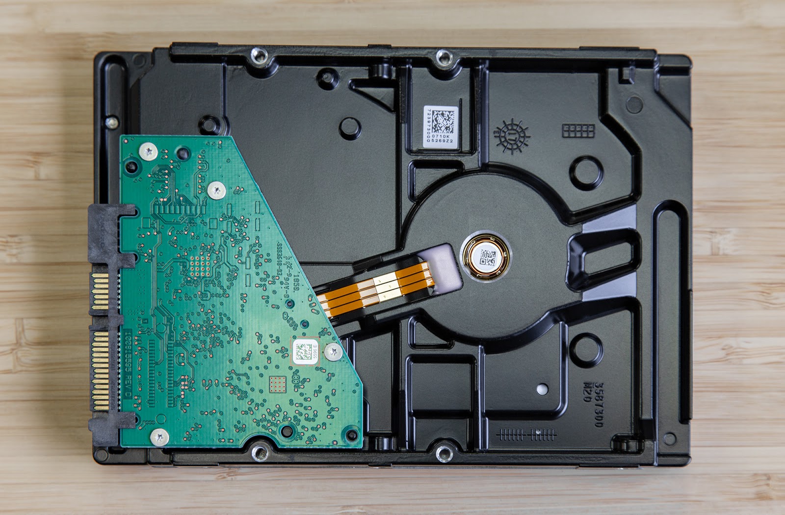 Обзор накопителя Seagate ST2000DM008: быстрая «двушка» без оверпрайса - 14