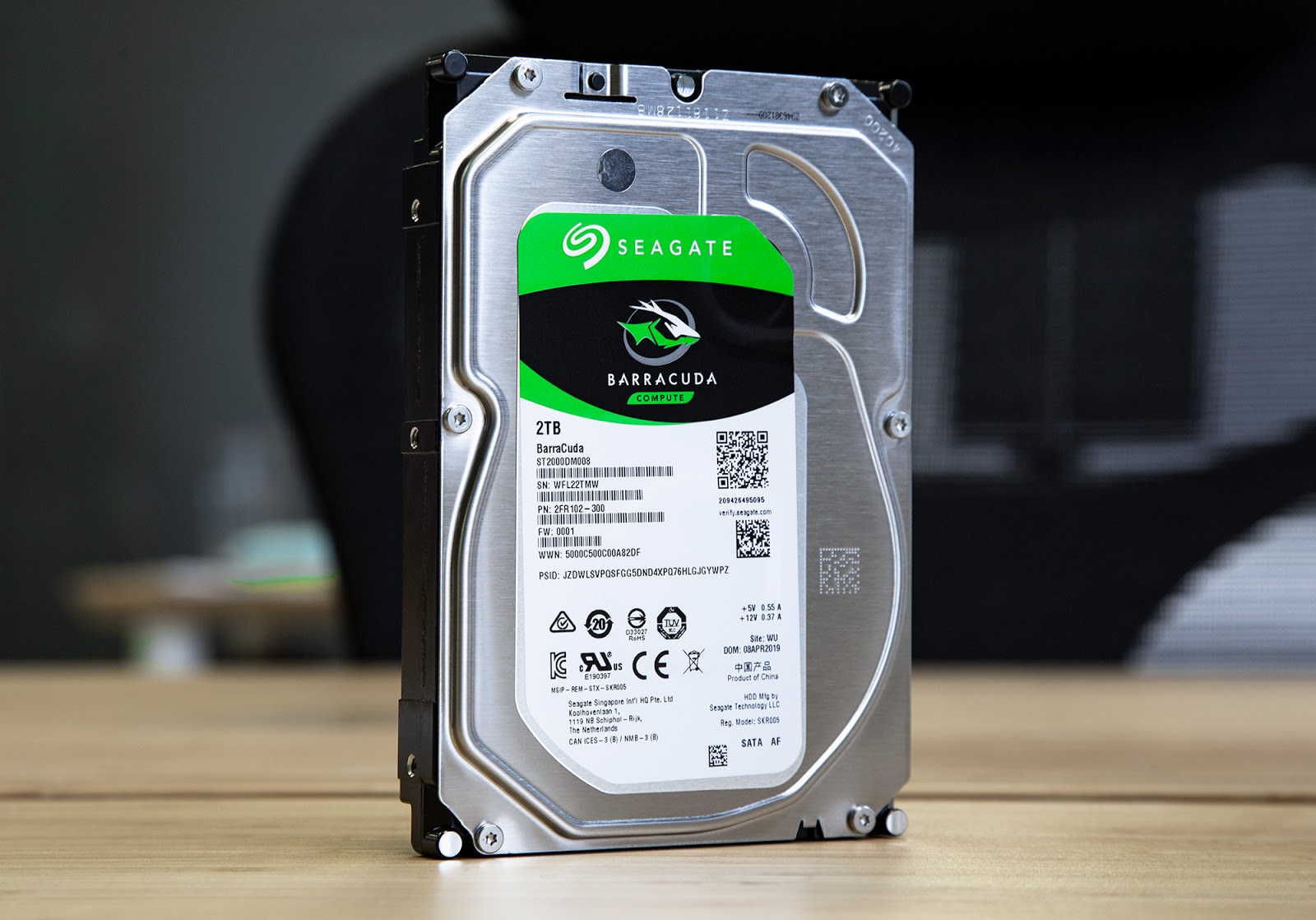 Обзор накопителя Seagate ST2000DM008: быстрая «двушка» без оверпрайса - 1