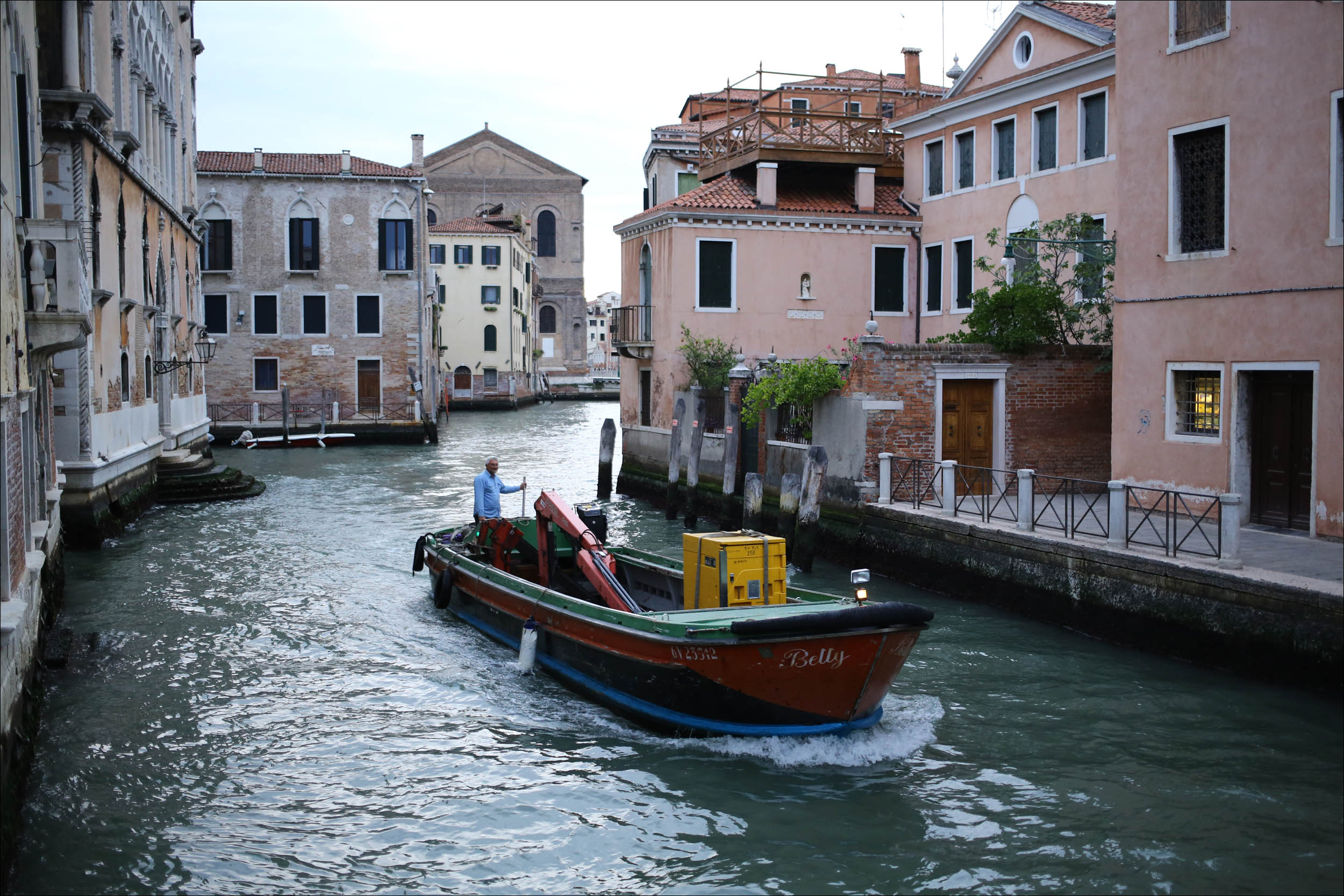 Город-на-лодках: как Венеция существует без машин - 35
