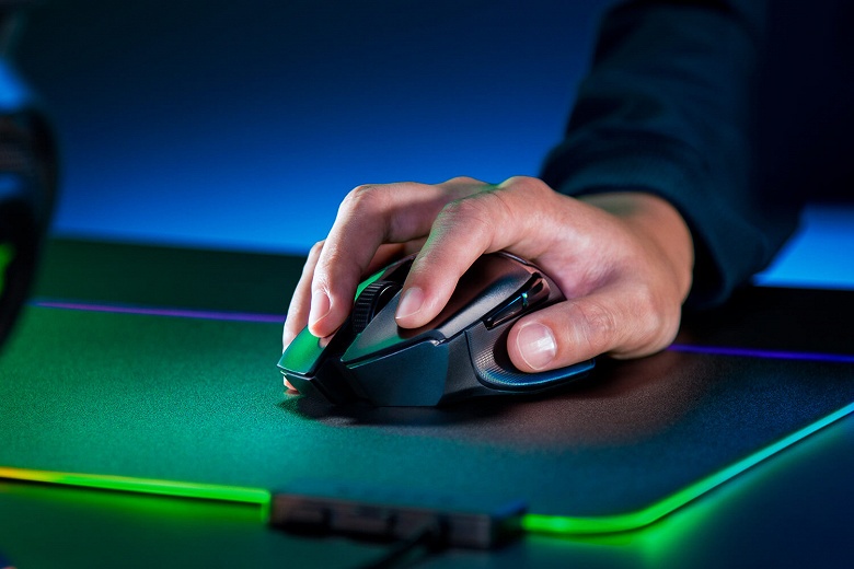 По данным Razer, игровая мышь Basilisk X HyperSpeed может проработать без замены питания до 450 часов, что является рекордом - 2 По данным Razer, игровая мышь Basilisk X HyperSpeed может проработать без замены питания до 450 часов, что является рекордом