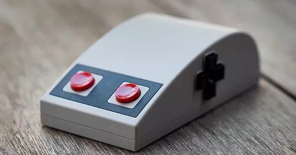 Выпущена мышка в стиле геймпада NES
