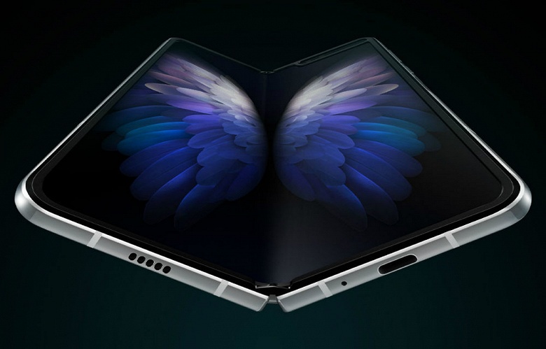 Ускоренный и доработанный Samsung Galaxy Fold представлен официально