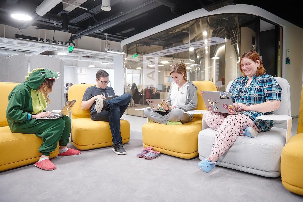 Как не сойти с ума в Open Space: делаем новый офис с нуля - 21 Как не сойти с ума в Open Space: делаем новый офис с нуля - 21