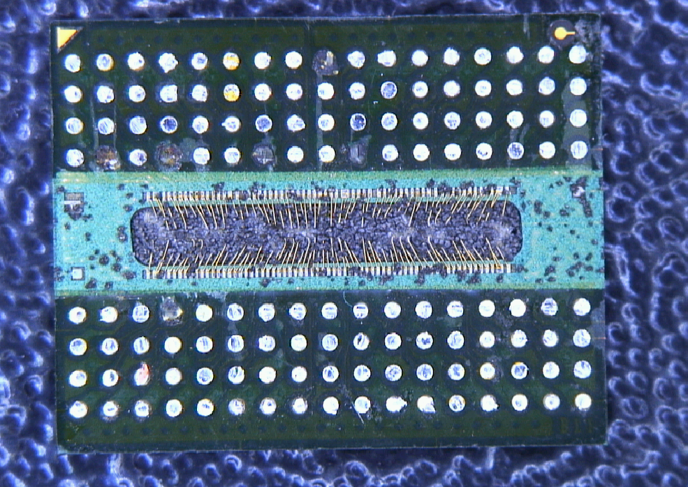 Изучаем сборку микросхемы оперативной памяти на примере Hynix GDDR3 SDRAM - 4